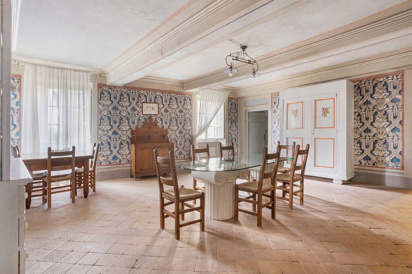 Entire apartment, Apartment 'Il Conte' with Shared Pool and Shared Garden in Massarosa, Italian Riviera