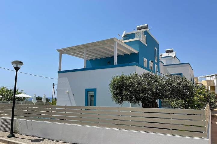 Seabreeze, nieuwe luxe villa met uitzicht op zee voor maximaal 9 personen in Mastichari, Kos