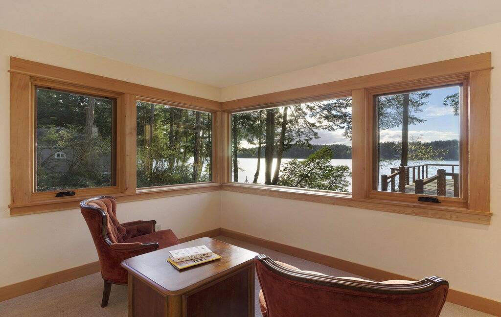 Neue Auflistung! Wasserfront -Westcott Bay bei Roche Harbor! (Oyster Beach House) in Roche Harbor, San Juan Island
