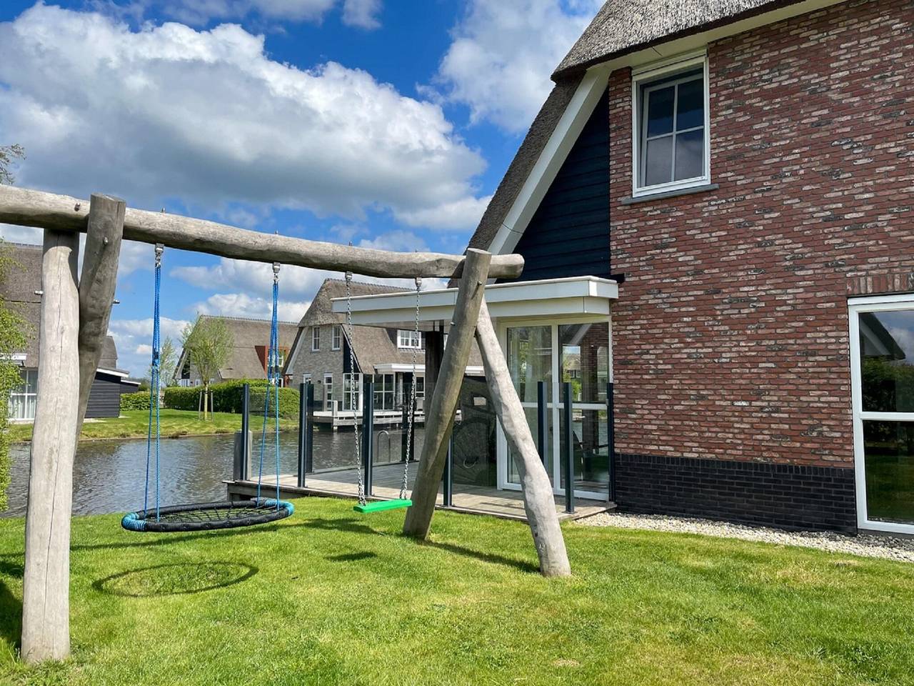 Villa in Friesland mit Jacuzzi und Sauna in Delfstrahuizen, Friesland