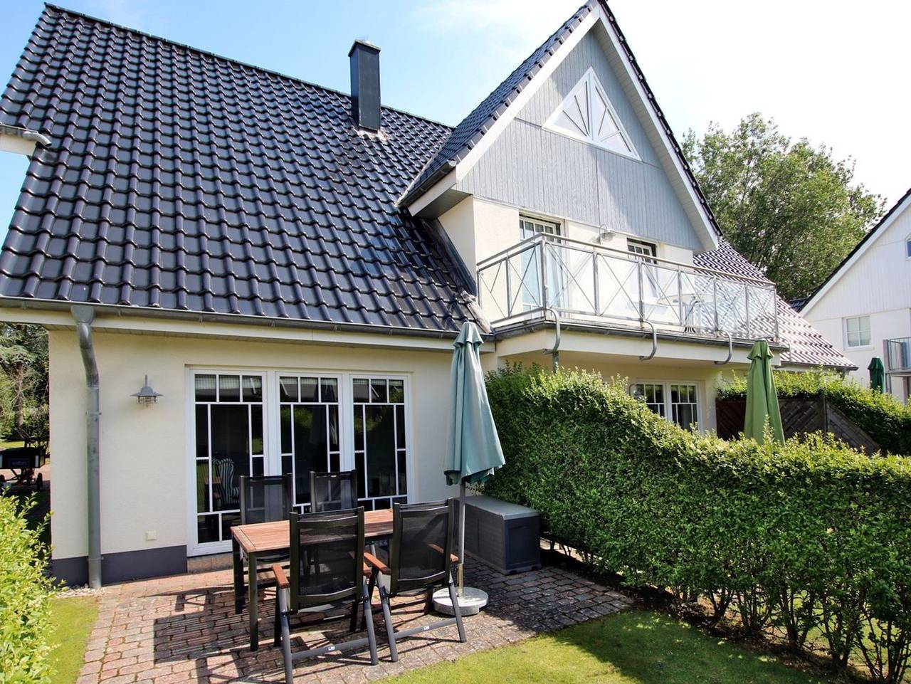 Wiesenweg 4a, Whg. 1 - Ferienwohnung mit 3- Zimmern auf ca. 100m² in Wyk auf Föhr (Stadt), Wyk auf Föhr