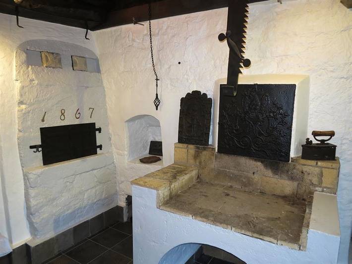 Ganze Ferienwohnung, 2-Bett-Ferienwohnung Bauernstube in Schalkenmehren, Vulkaneifel