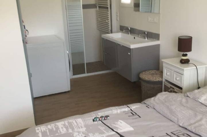 Location de vacances pour 6 personnes, avec jardin et terrasse dans Plage de Chaucre - 4