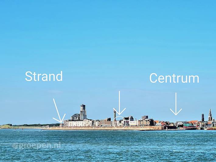 Strandhaus für 15 Personen, mit Balkon/Terrasse und Terrasse sowie Sauna in Vlissingen