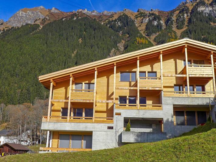 Ferienwohnung für 8 Personen, mit Balkon in Lauterbrunnen - 2