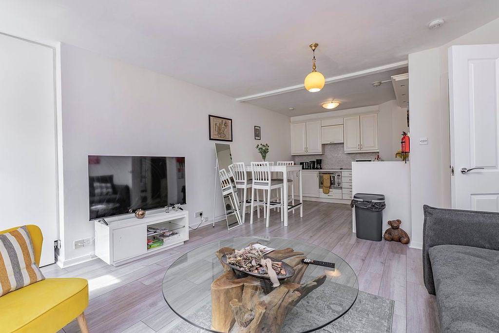 Apartamento entero, Guestready - Espacioso apt en corazón de Edimburgo in Edimburgo, Lothian