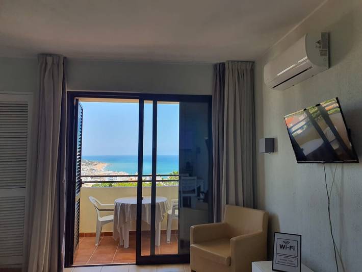 Ferienwohnung für 3 Personen, mit Garten und Balkon sowie Kinderpool - 1