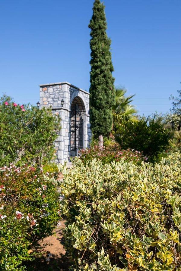 Bungalow für 3 Personen, mit Ausblick und Garten, kinderfreundlich auf den Peloponnes - 2