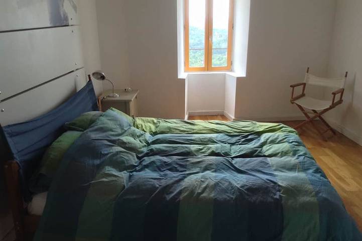 Location de vacances pour 10 personnes, avec terrasse à Prunet