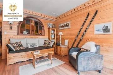 Gîte pour 4 personnes, avec jacuzzi dans Office de Tourisme de Cauterets