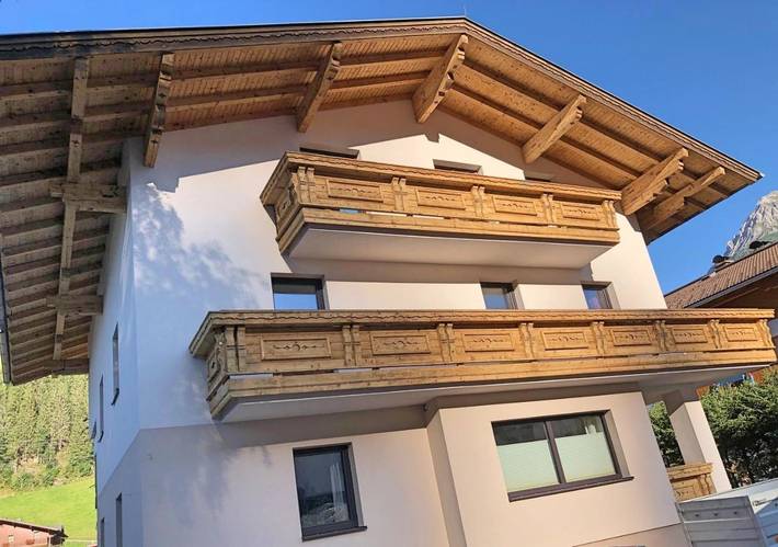 Ferienwohnung für 6 Personen, mit Balkon und Terrasse sowie Ausblick in Kleinarl