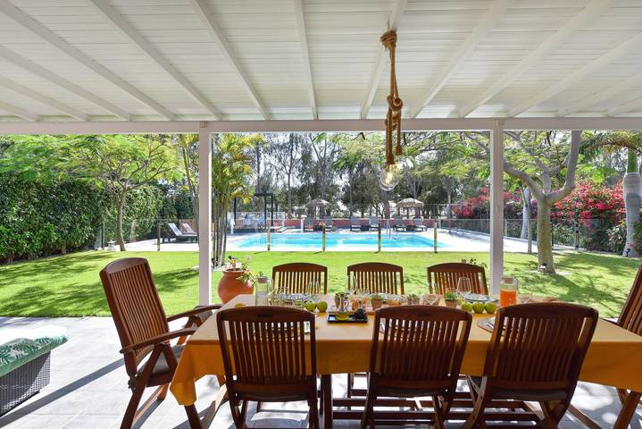Villa pour 8 personnes, avec piscine ainsi que terrasse et jardin à Maspalomas - 4