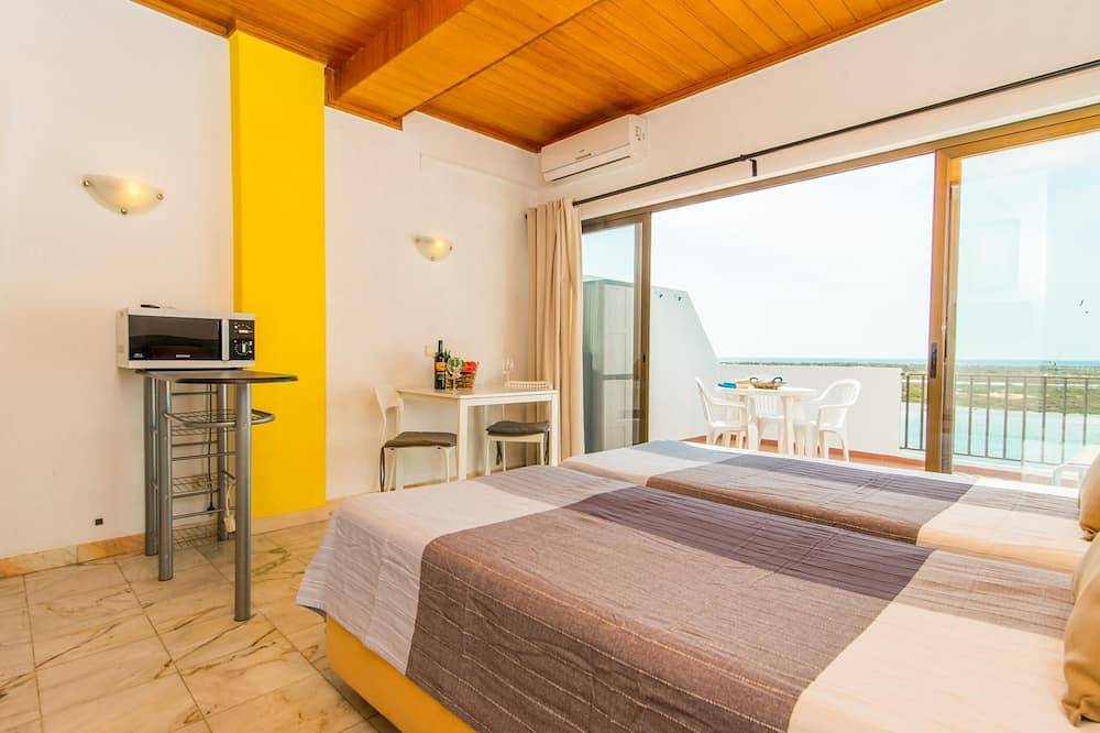 Ganze Wohnung, Studio Apartment with Sea View in Cabanas de Tavira, Praia das Cabanas