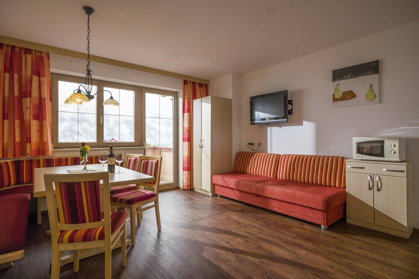 Gasthof Talblick in Aschau im Zillertal, Tiroler Unterland