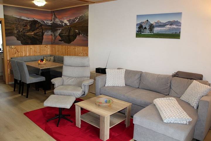 Ferienhaus für 5 Personen, mit Terrasse und Garten, kinderfreundlich in Lechbruck am See