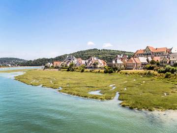Location De Vacances pour 6 Personnes dans Saint-Sauveur-de-la-Mer, Côte Fleurie, Photo 3