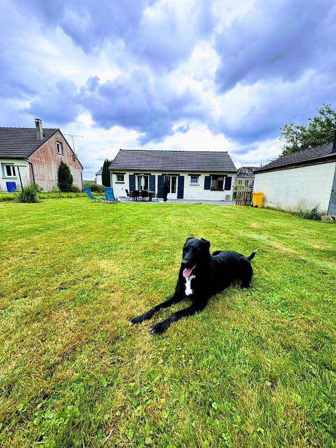 Location de vacances pour 6 personnes, avec jardin à Bourg-Fidèle