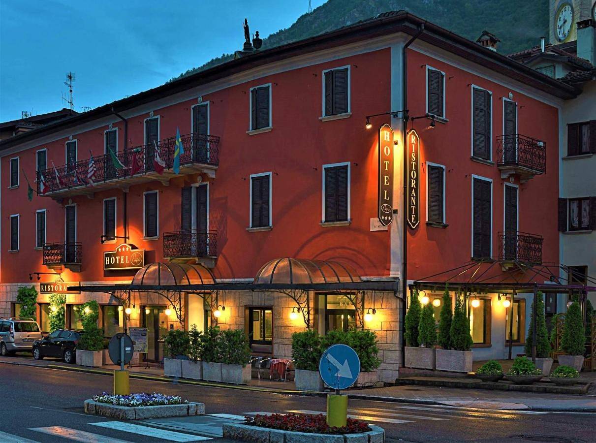 Bes Hotel Papa San Pellegrino Terme in San Pellegrino Terme, Alpes bergamasques occidentaux
