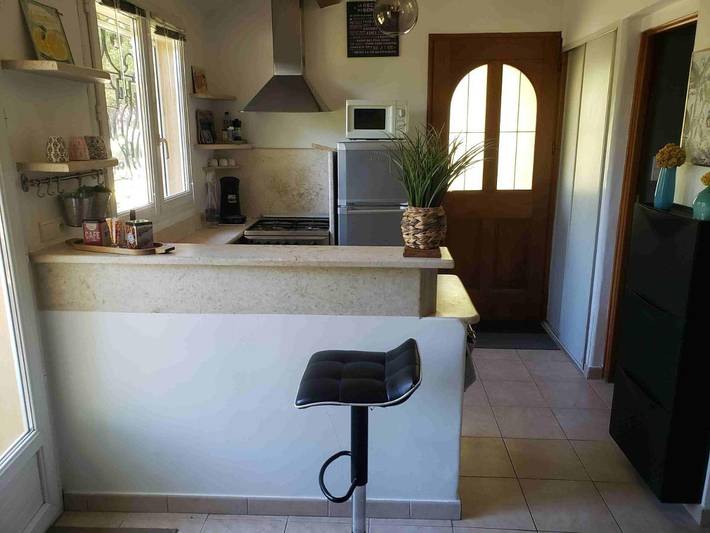 Location de vacances pour 2 personnes, avec jardin et vue à Jouques - 3