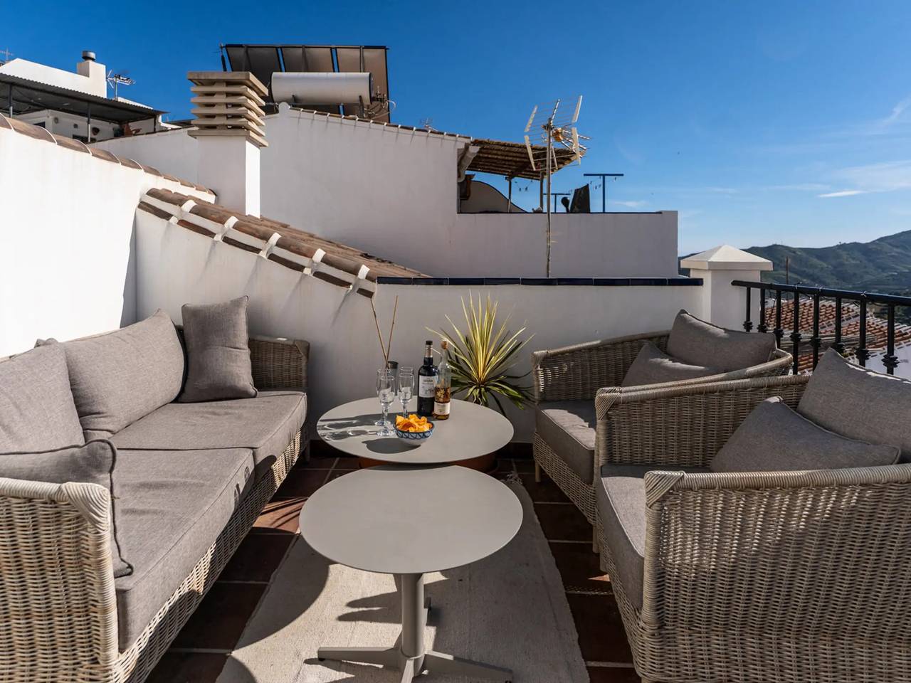Apartamento entero, 3 estancias 4 Personas in Frigiliana Road, Frigiliana
