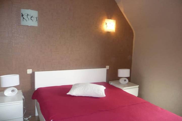 Gîte pour 4 personnes, avec jardin et jacuzzi à Pluduno - 3