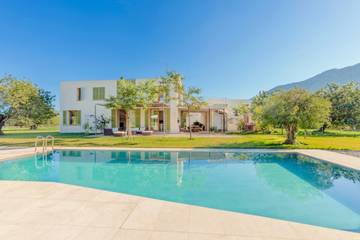 Villa in Torrent de la Vall d'en Marc, Pollença für 8 