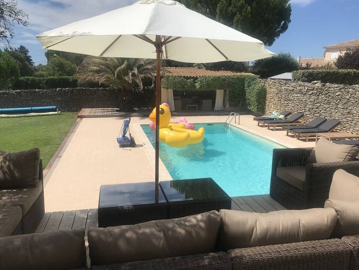 Location de vacances pour 6 personnes, avec piscine et terrasse, animaux acceptés à Saint-Quentin-la-Poterie - 4