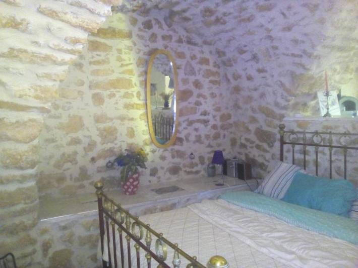 Gîte pour 2 personnes, avec jardin et terrasse à Jouques - 3