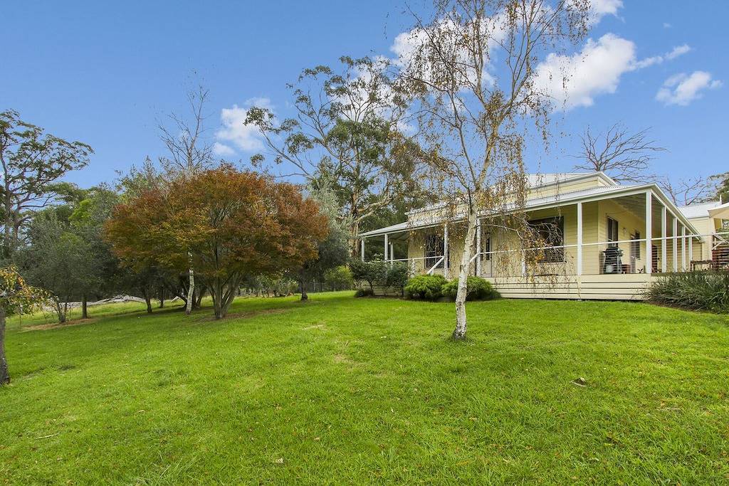 Außenwhirlpool, Holzfeuer-Pizzaofen, familien- und tierfreundlich auf 50 Hektar in East Gippsland Shire