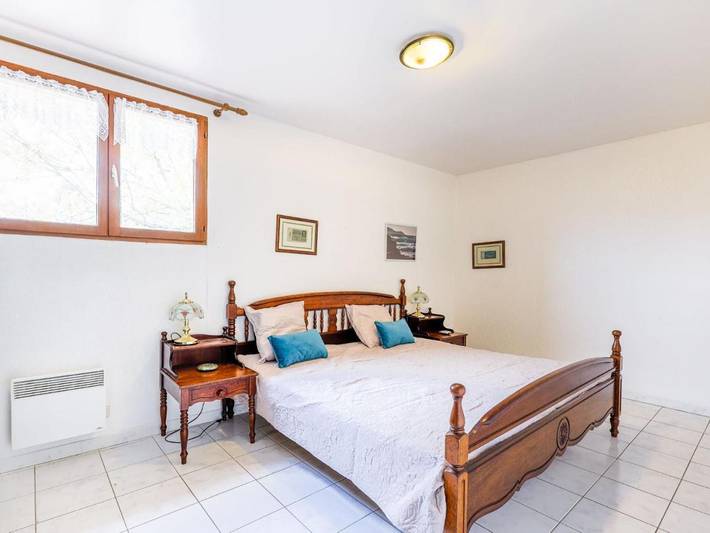 Location de vacances pour 10 personnes, avec jardin et terrasse, animaux acceptés à Salles-d'Aude - 4