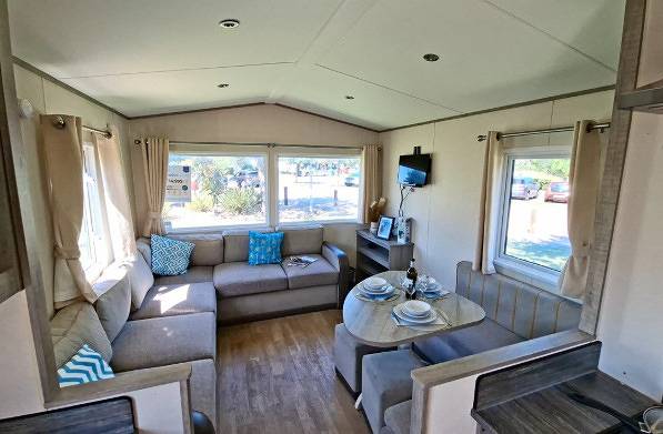Caravan for 8 people, with Pool in Mablethorpe