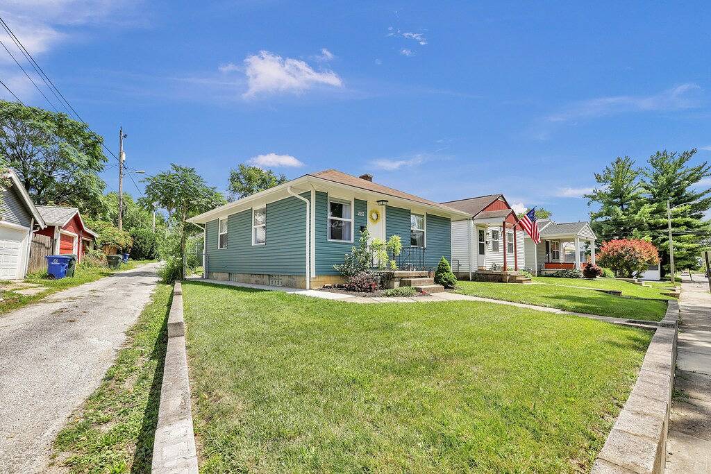 Clintonville Charmer, Dogs Welcome, Close to Osu in Columbus, Ohio