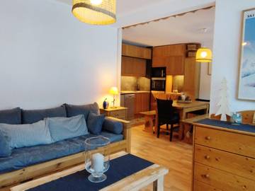 Gîte pour 6 personnes, avec balcon dans Office De Tourisme Des Sept Laux