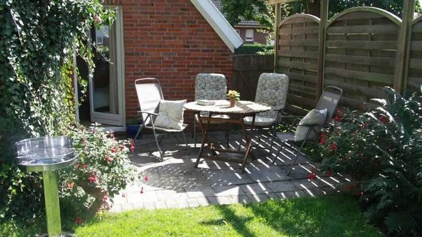 Ferienhaus für 2 Personen, mit Terrasse und Garten in Leer und Umgebung - 2