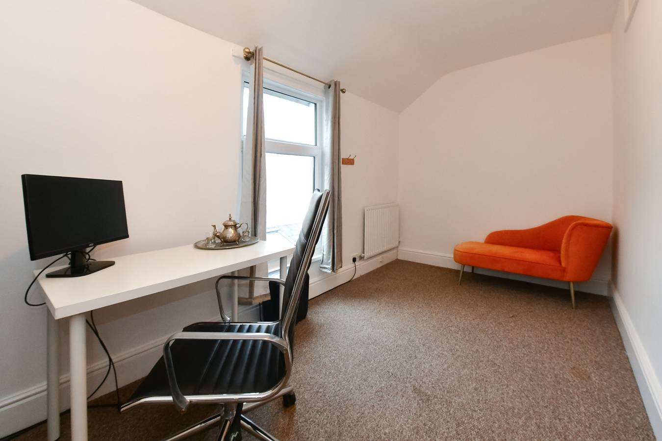 Beautiful 2-Bed Home in Trendy Pontcanna - Pass the Keys in Cardiff, Cardiff region