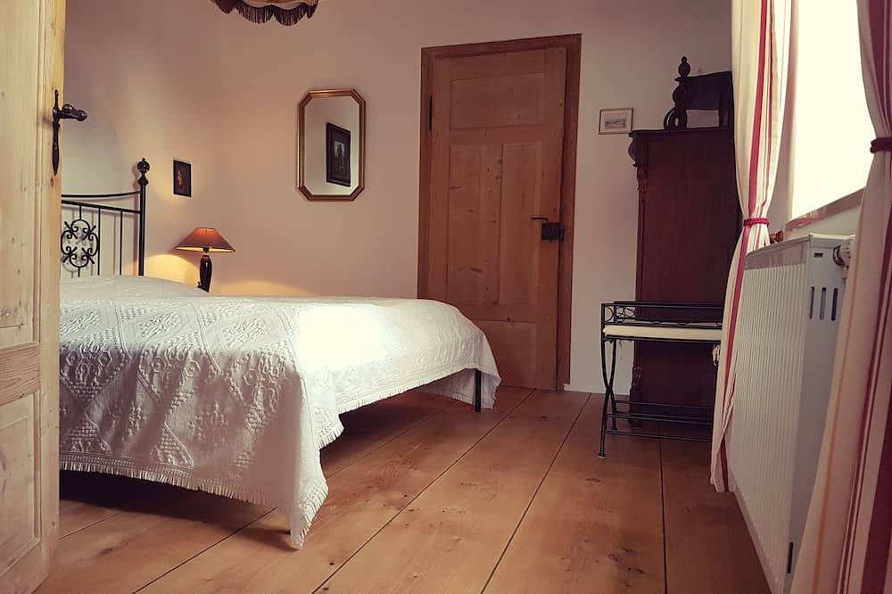 Ganze Wohnung, Ferienwohnungen Kirner in Murnau am Staffelsee, Das Blaue Land
