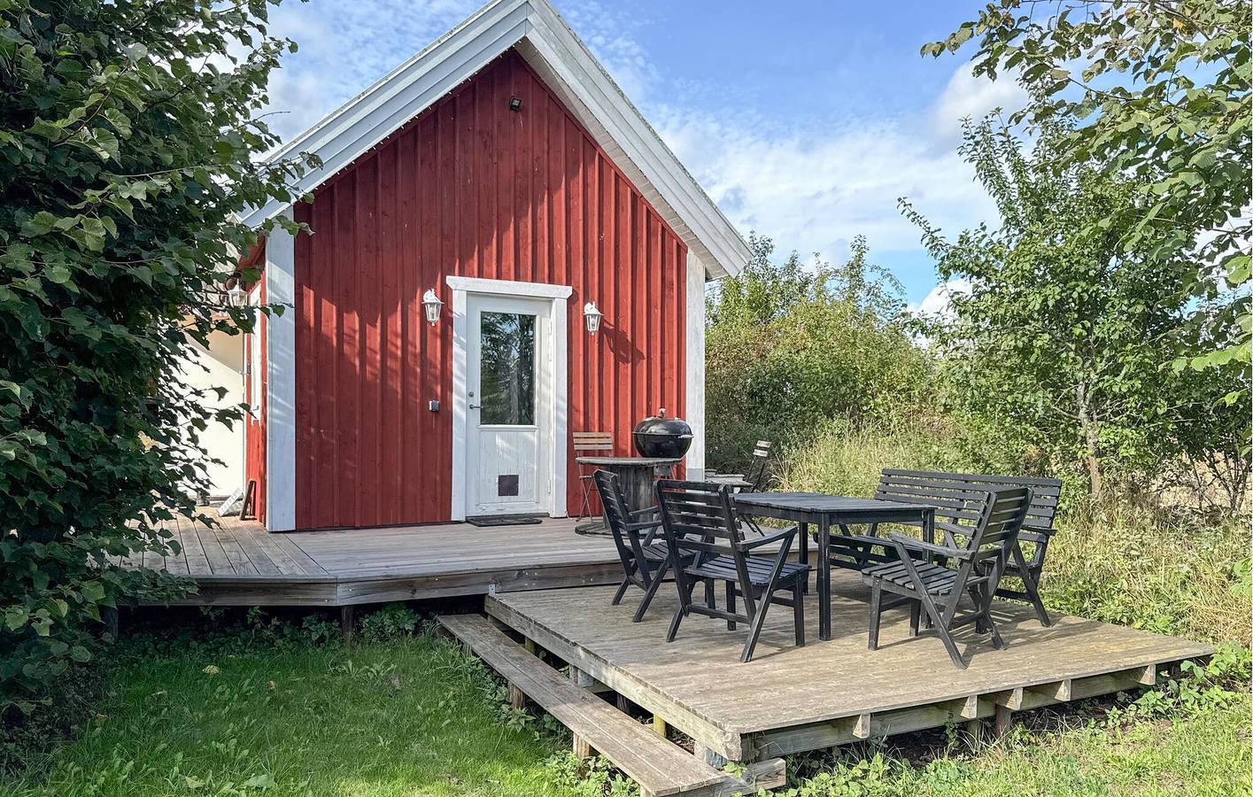 Hus för 2 Personer med trädgård in Mönsterås och omgivningar