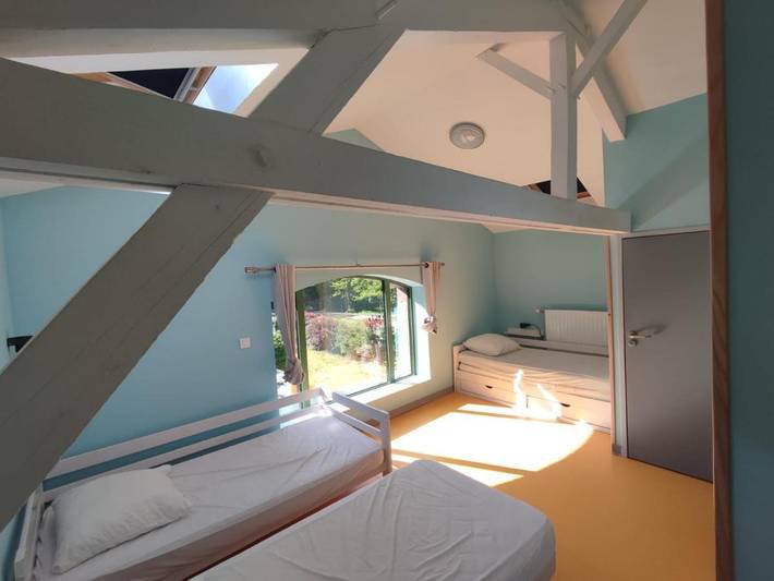 Hôtel pour 15 personnes, avec jardin et vue dans Monts d'Arrée - 2