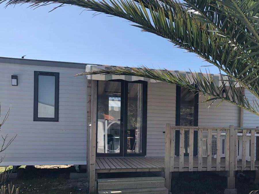 Camping Les Flots-Atlantique - Mobilhome 4 personnes - Essentiel - 25m² in Saint-Pierre-d'Oléron, Côte de Beauté