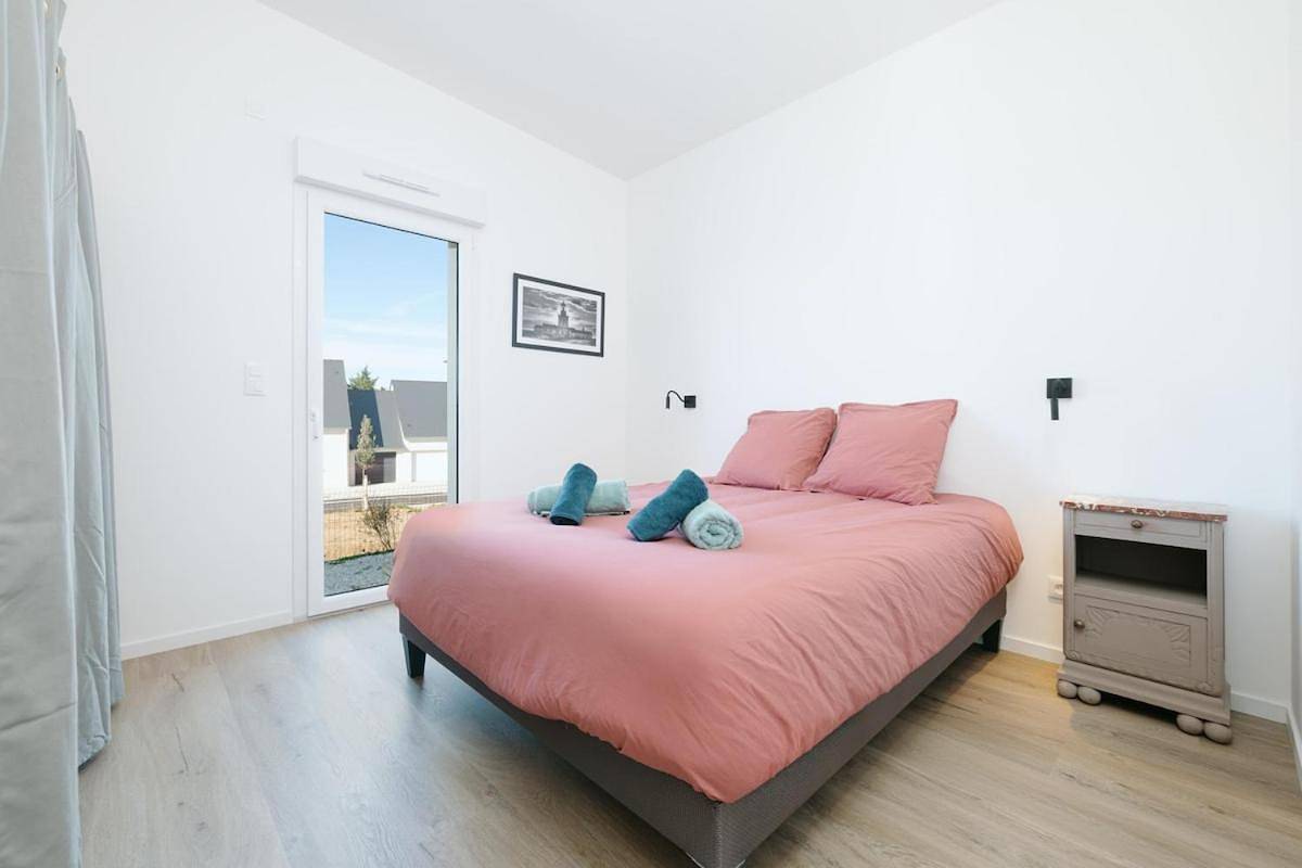 Maison cosy plain-pied 5mn mer et jardin in Saint-Georges-de-la-Rivière, Côte de la Déroute