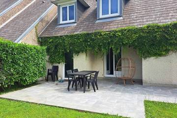 Gîte pour 8 personnes, avec jardin, animaux acceptés à Saint-Pierre-en-Port