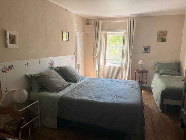 Chambre d’hôte pour 3 personnes, avec Jardin dans la Drôme