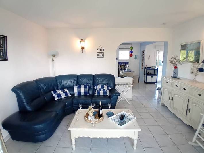 Location de vacances pour 6 personnes, avec jardin ainsi que terrasse et piscine à Meschers-sur-Gironde - 3