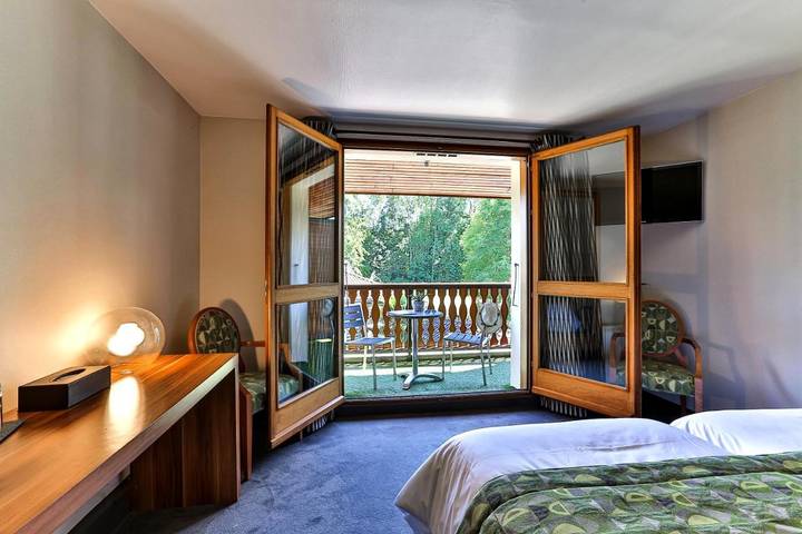 Hôtel pour 2 personnes, avec jardin et piscine à Yvoire - 3