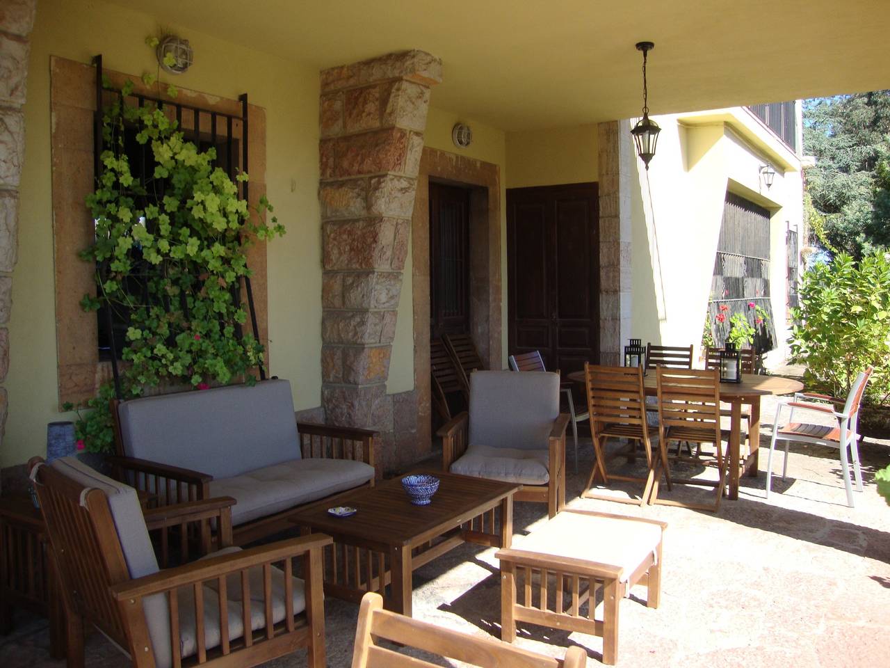 Ferienhaus 'La Casona De La Garaba' mit Bergblick, privater Terrasse und Wlan in Grado (Asturien), Cordillera Cantábrica
