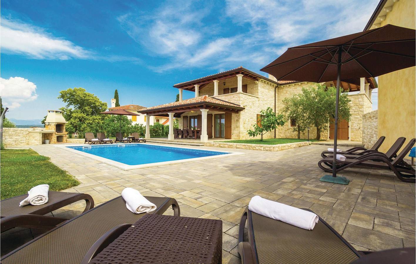 Ferienhaus für 10 Personen mit Terrasse in Zidarici, Krk