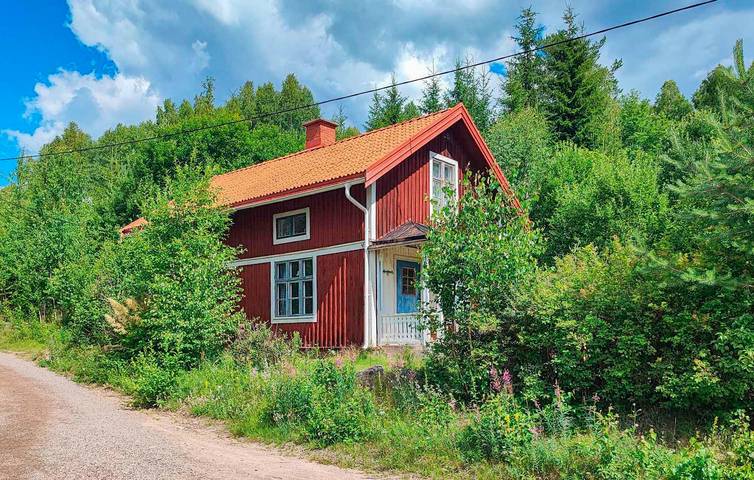 Hus för 7 Personer med trädgård in Likenäs, Värmland