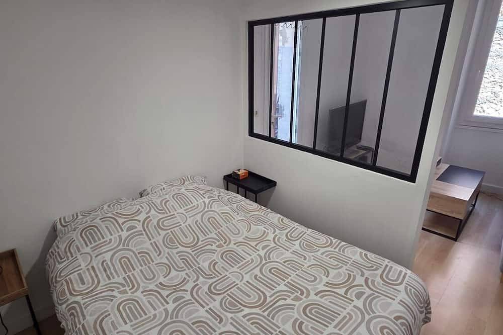 Apartamento entero, T2 city center with terrace in Agén, Región de Agen