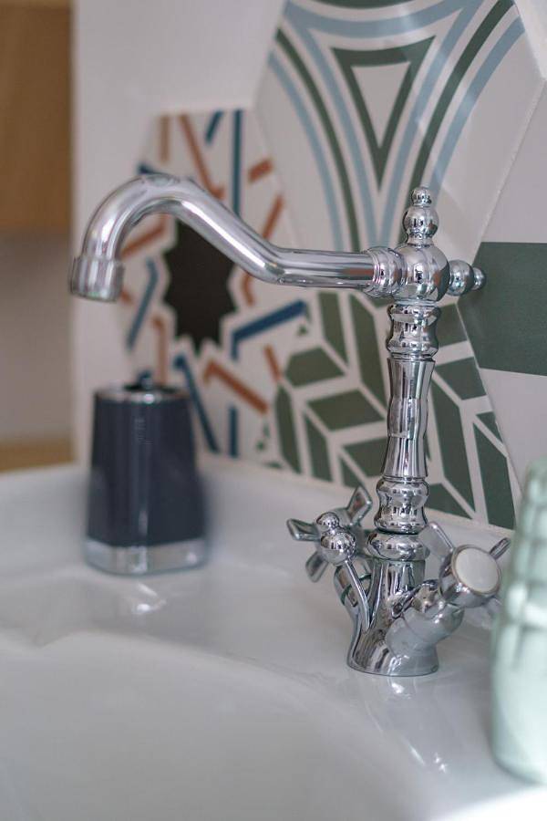 Location de vacances pour 4 personnes, avec piscine et jardin ainsi que vue et terrasse à Althen-des-Paluds - 2