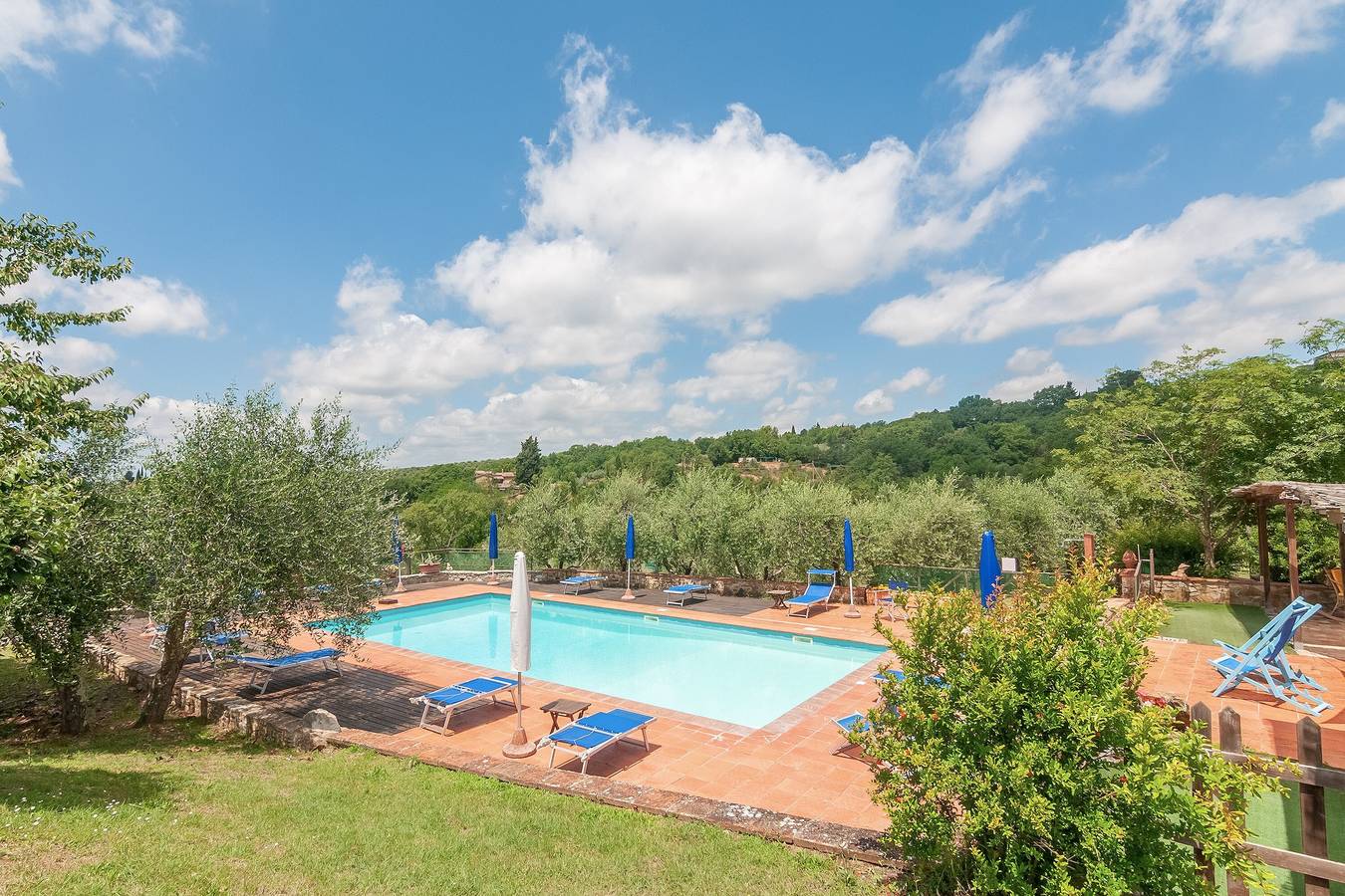 Agriturismo 'Molinuzzo - Marzio' with shared pool, private terrace, and Wi-Fi in Barberino Tavarnelle, Chianti